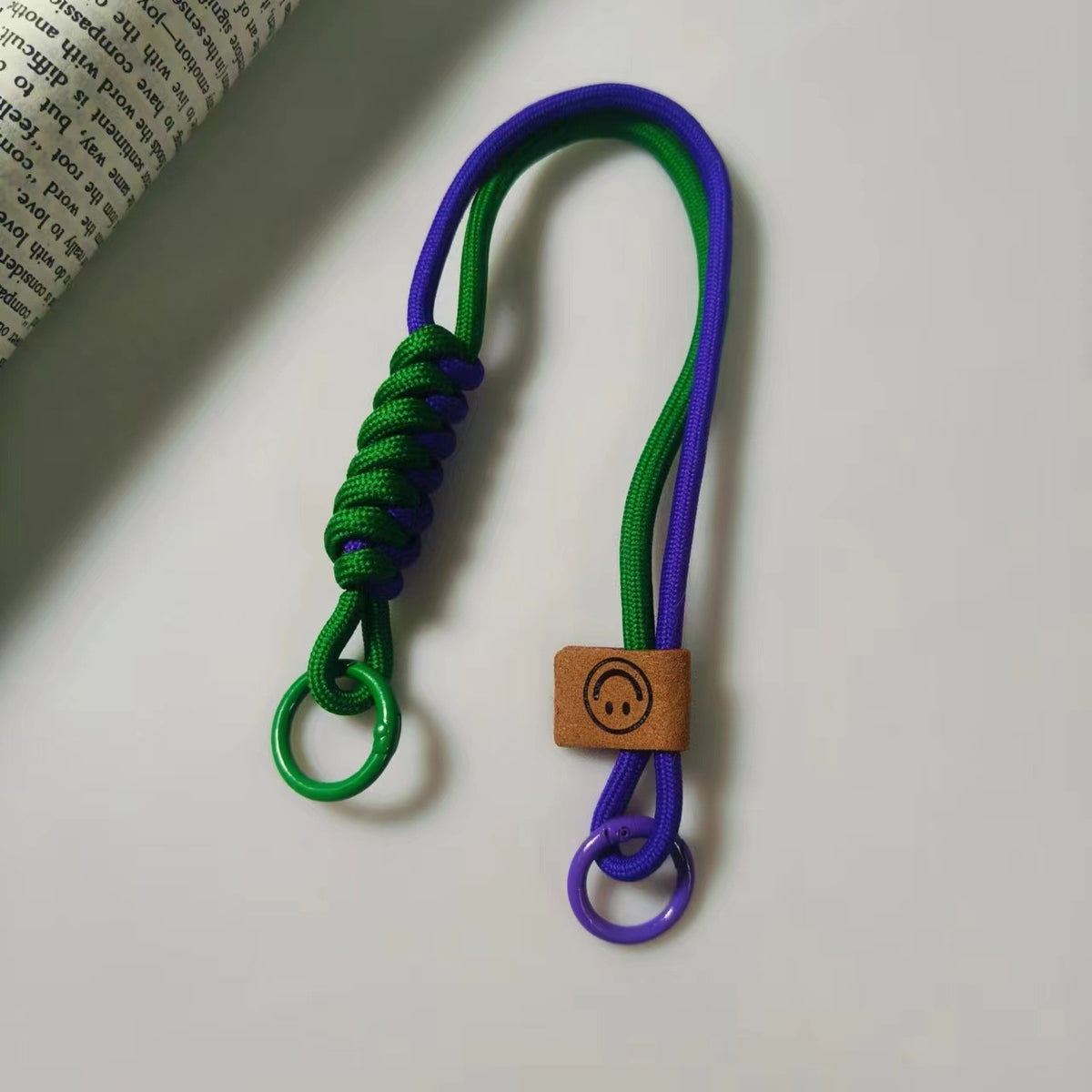 Multifunktionales Paracord Zubehörband Brehn