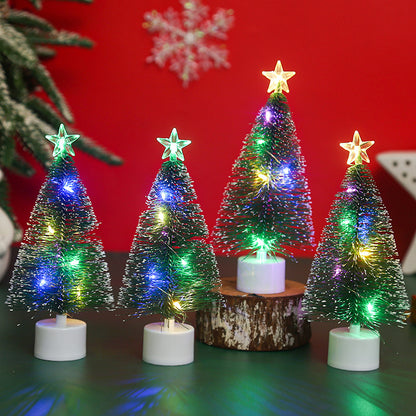 Dekorativer Weihnachtsbaum mit Lichtern Brehn