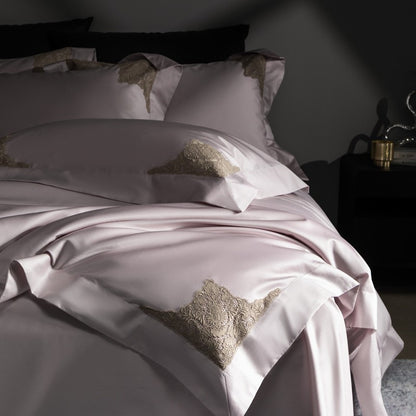 Luxus Sateen Bettbezug Set mit gestickten Eckenmotiven
