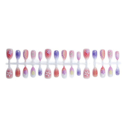 Künstlerische Floral Press-On Nagelkollektion Brehn
