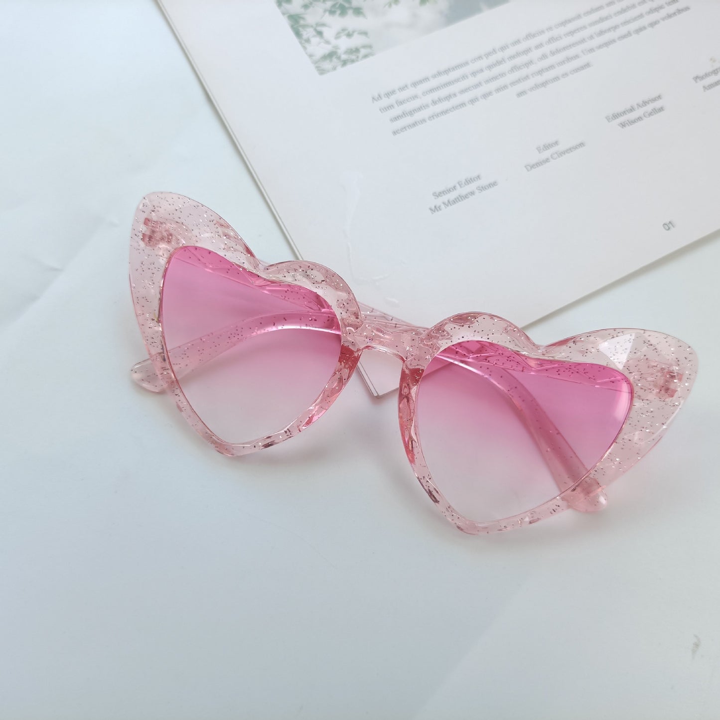 Damen Herzförmige Sonnenbrille mit transparenten Gläsern Brehn