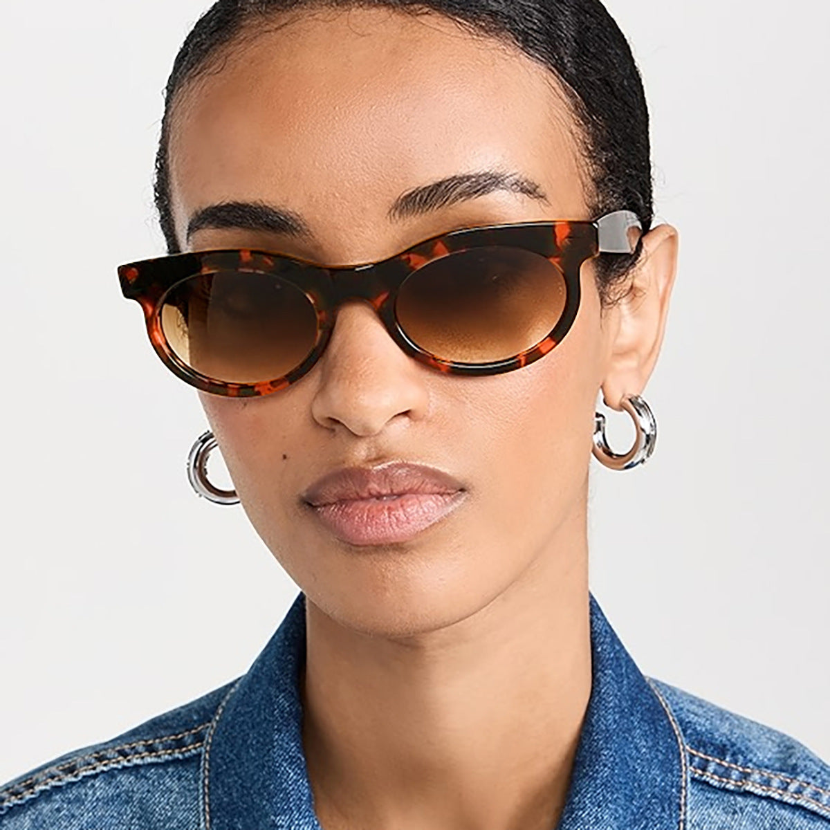Damen trendige Sonnenbrille mit stilvollem Design aus robustem Kunststoff Brehn