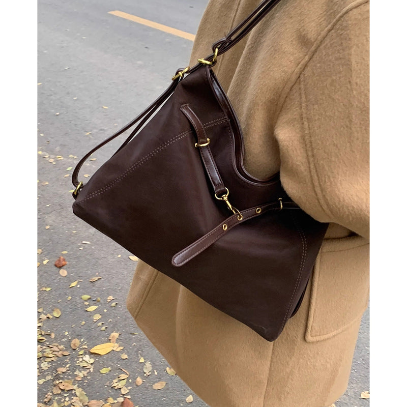 Elegante Schultertasche Brehn