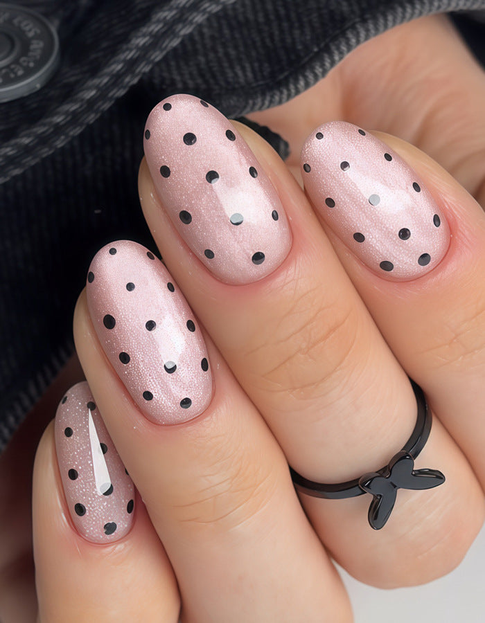 Polka Dot Press-On Nail Set Brehn