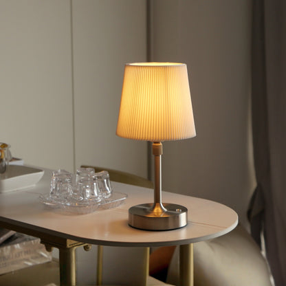 Stylische moderne Tischlampe