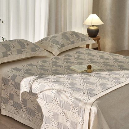 Florales gesteppte Bettbezug-Set mit Leinenbesatz