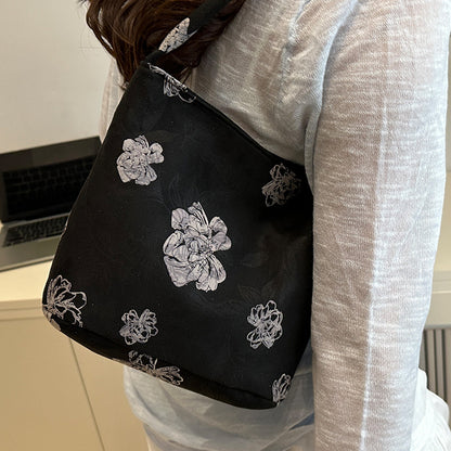 Bestickte florale Schultertasche