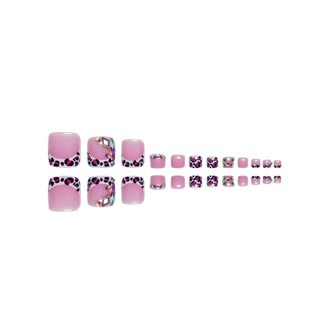 Modischer Press-On Nail Set Brehn