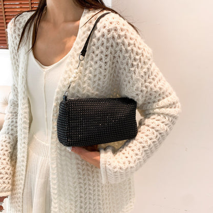 Elegante mit Kristallen verzierte Abend-Clutch