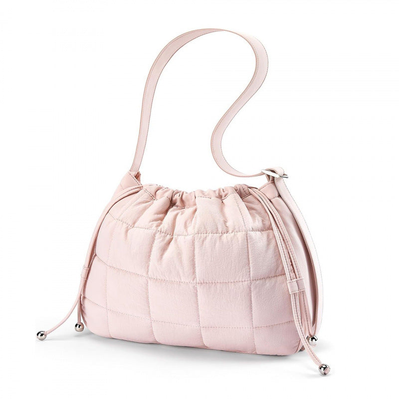 Bequeme Schultertasche mit Gepolstertem Design Brehn
