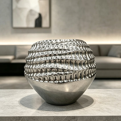 Stylische Skulptur Vase