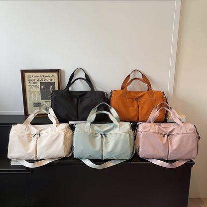 Vielseitige Reisetasche mit mehreren Stauraumfächern Brehn