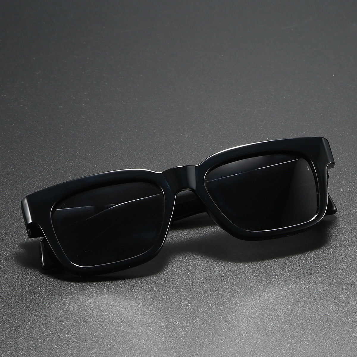 Damen quadratische Sonnenbrille mit markantem Schildpatt-Muster Brehn