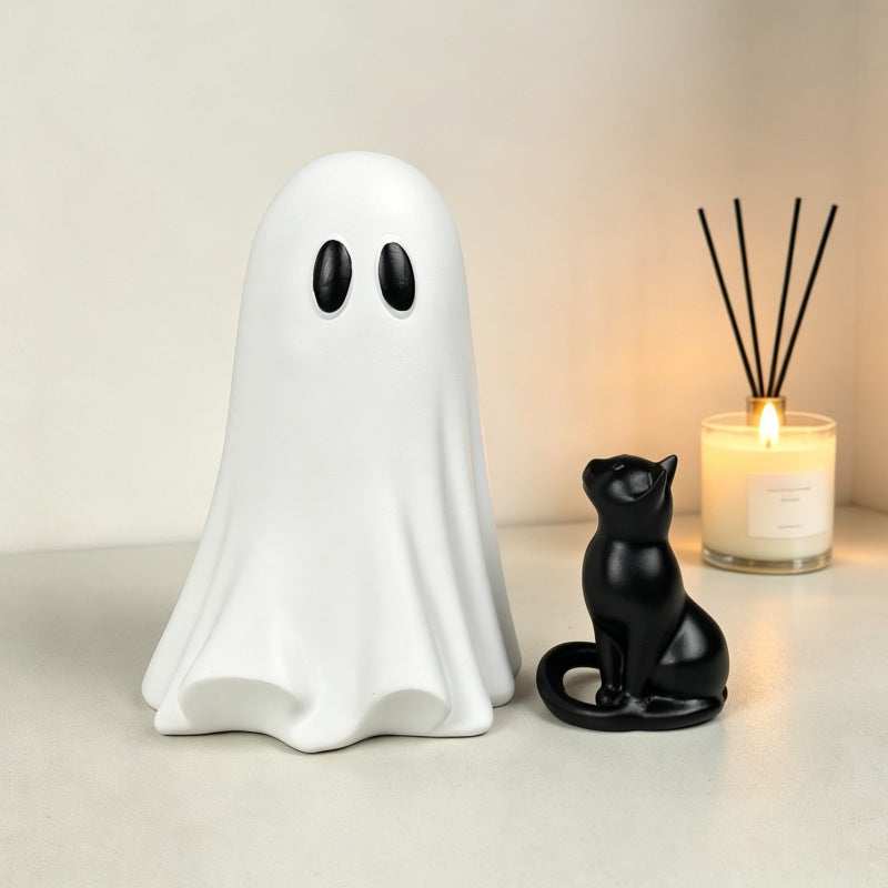 Skulpturale Dekofigur Geist mit Katzenrelief für Regal und Sideboard