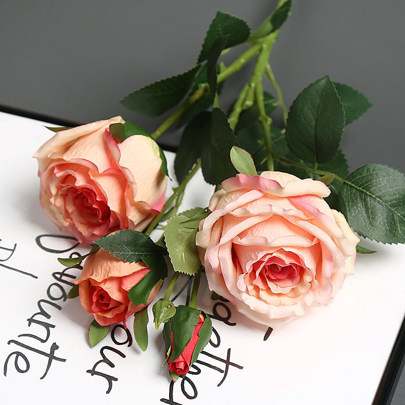 Künstliche Blumenarrangement für die Wohnkultur