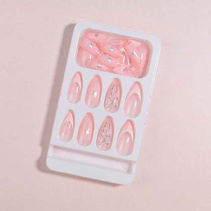 Premium Press-On Nail Set mit dekorativen Akzenten Brehn