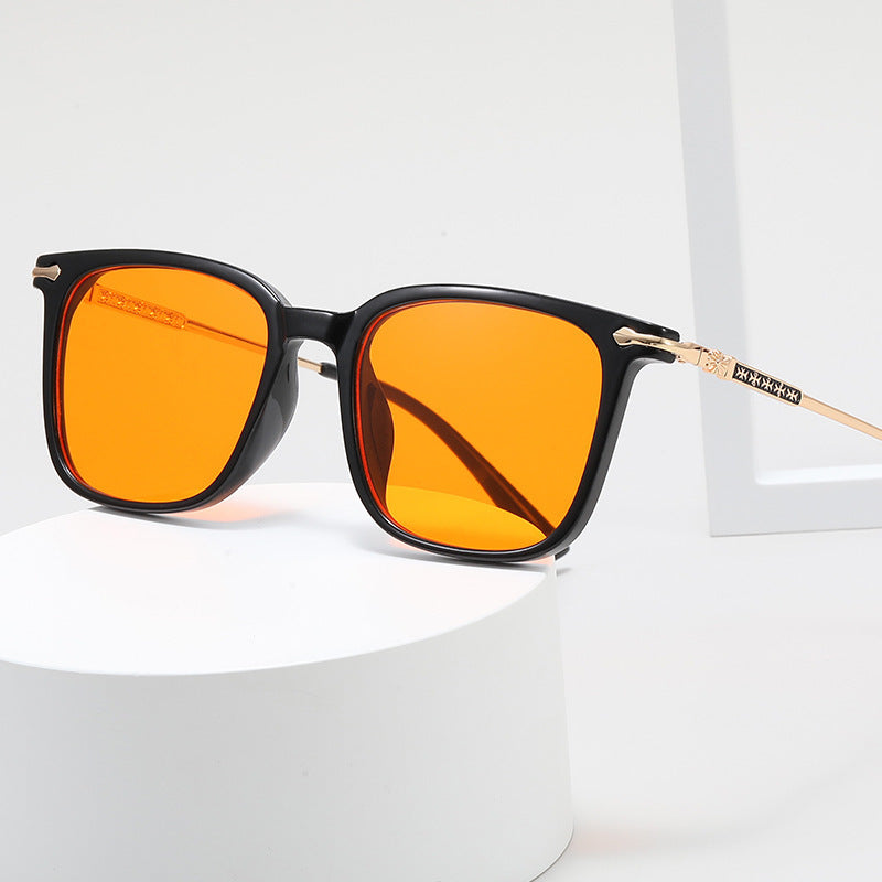 Damen modische Sonnenbrille mit elegantem Rahmen und kontrastierenden Gläsern Brehn