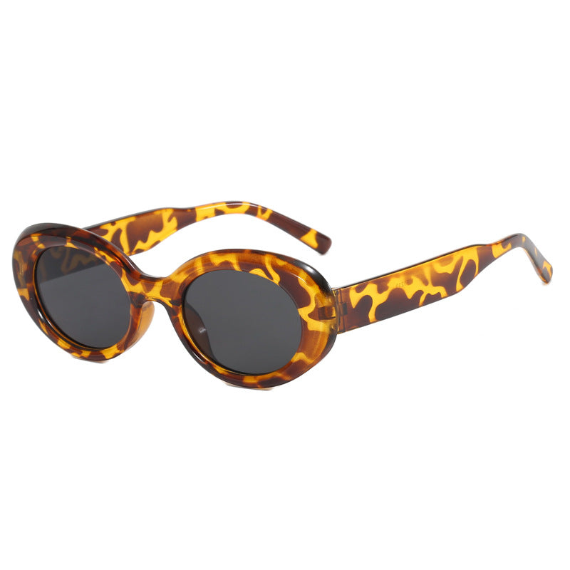Damen Oversized-Sonnenbrille im modernen Design Brehn