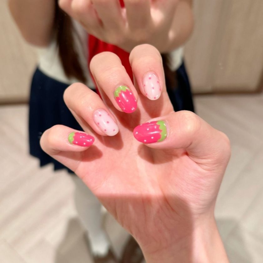 Künstlerische Themen Nageldesign Kollektion Brehn