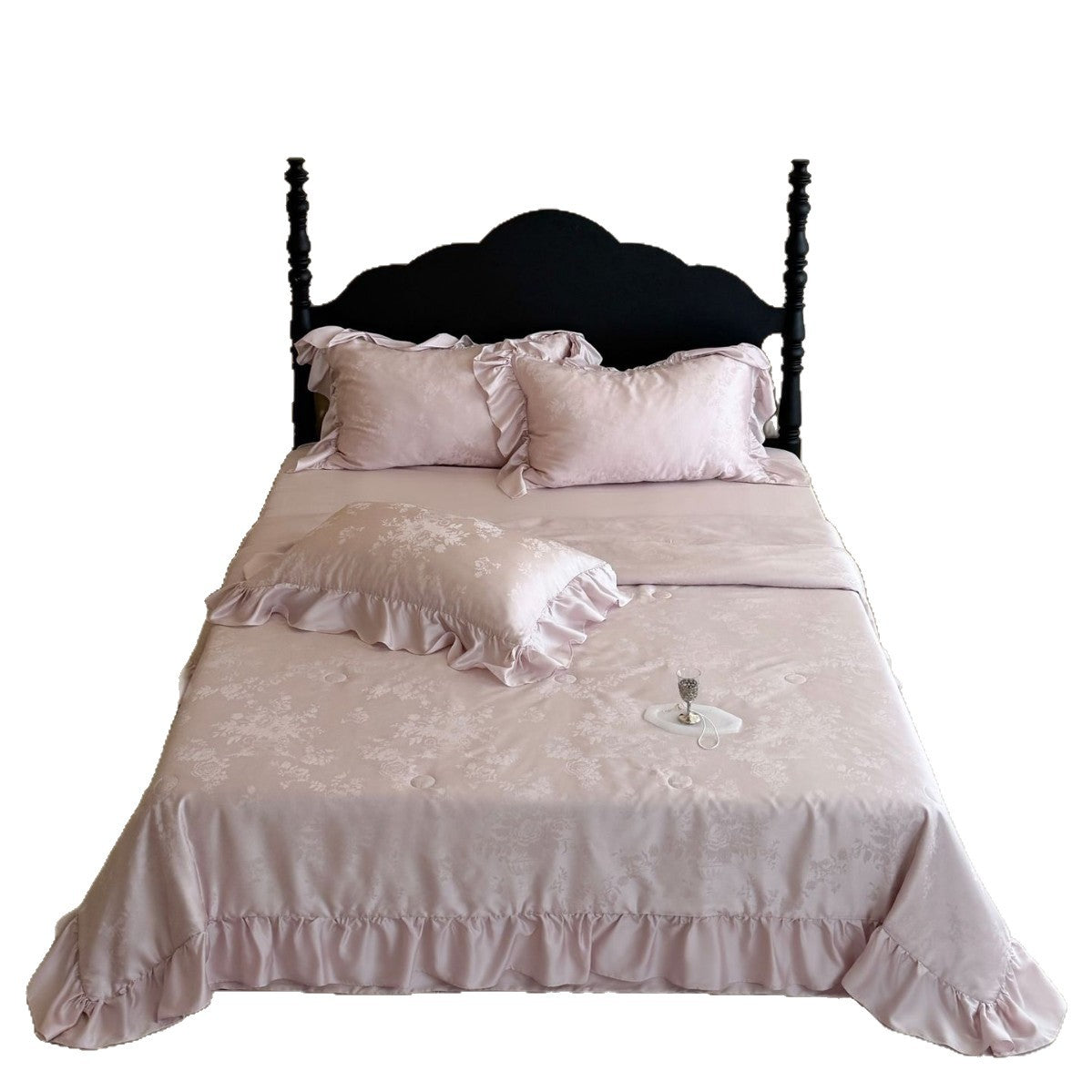 Luxus-Satin-Bettset mit Jacquard-Relief und Volantkanten