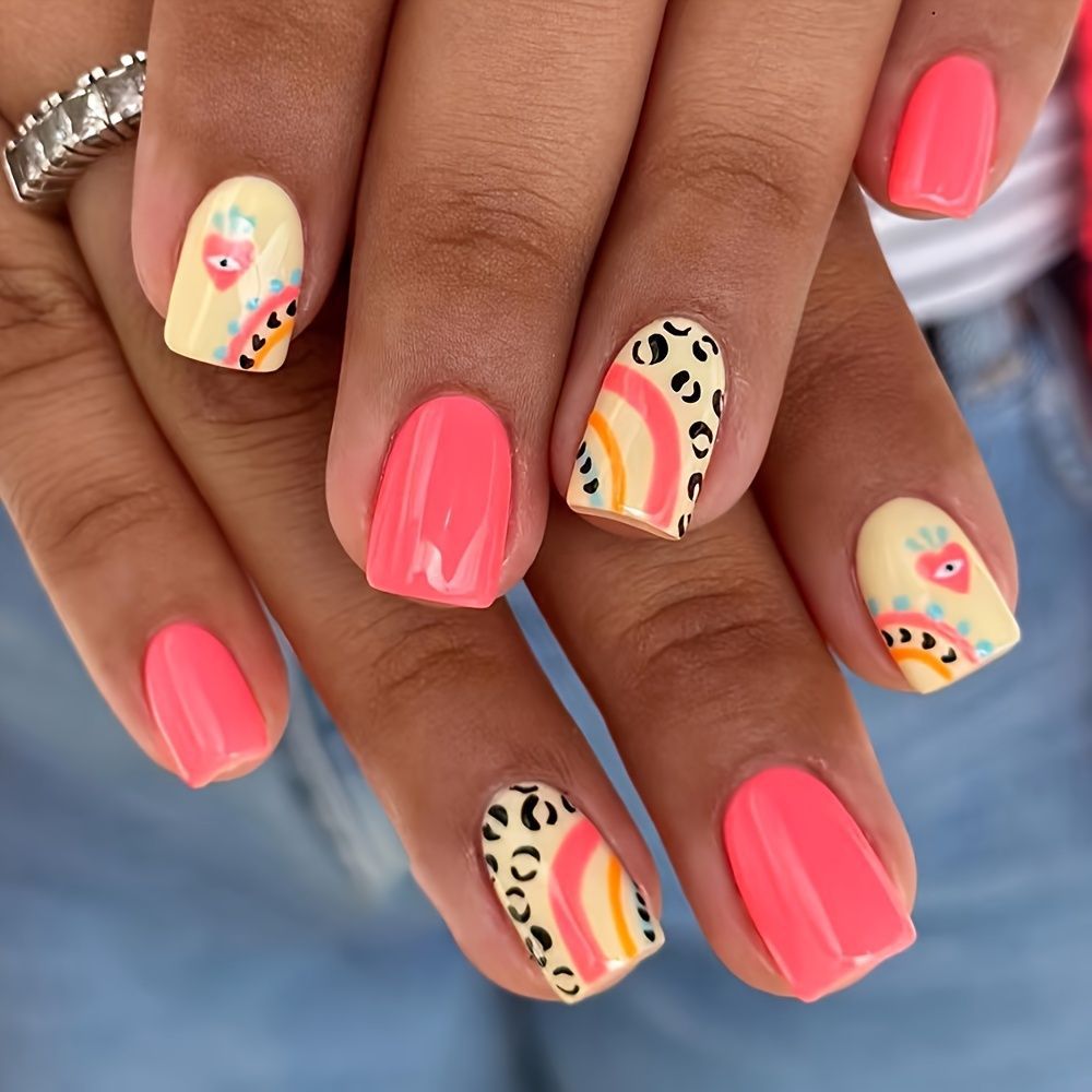 Elegant Glitter French Tip Nail Art Brehn