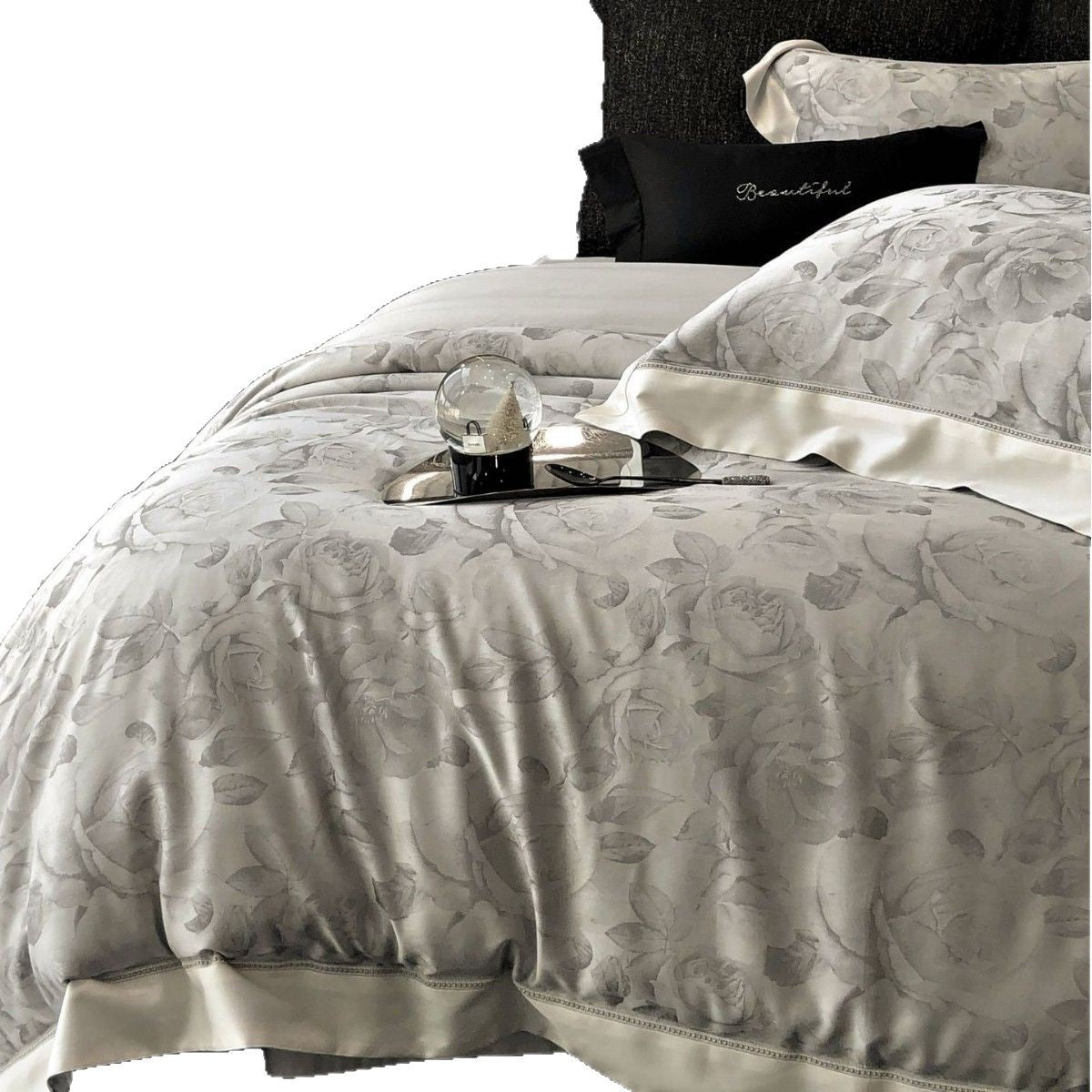 Botanisches Jacquard-Mikrosatin-Bettbezug-Set mit Satinrand-Hemstich und wendbaren Kissenbezügen