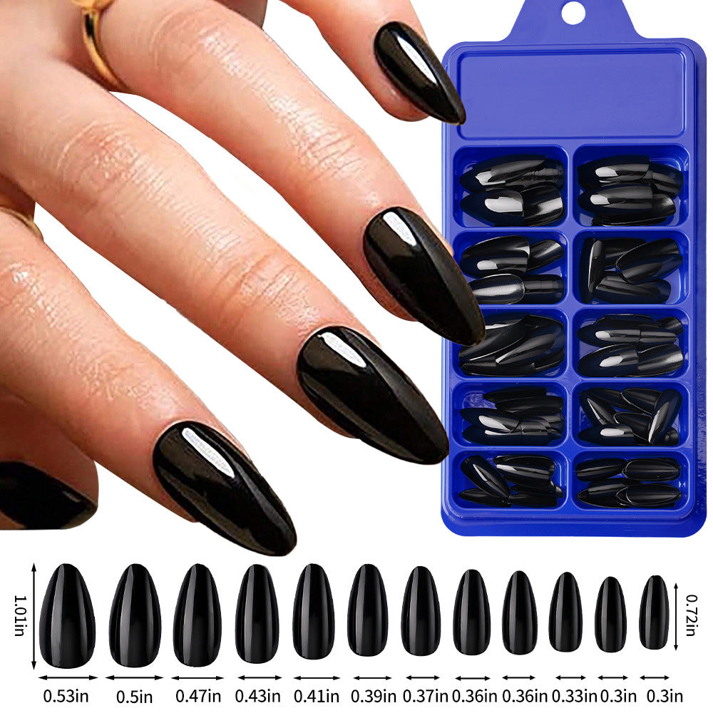 Elegante mandelförmige Press-On-Nail-Tips-Set