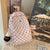 Stylischer karierter Rucksack