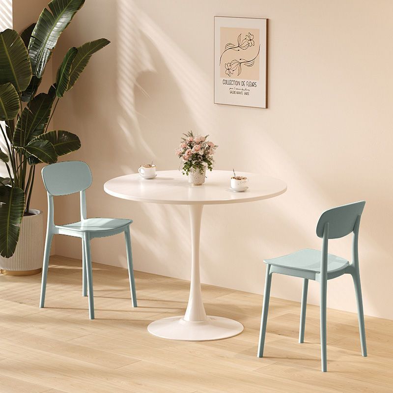 Moderner ergonomischer Esszimmerstuhl Brehn