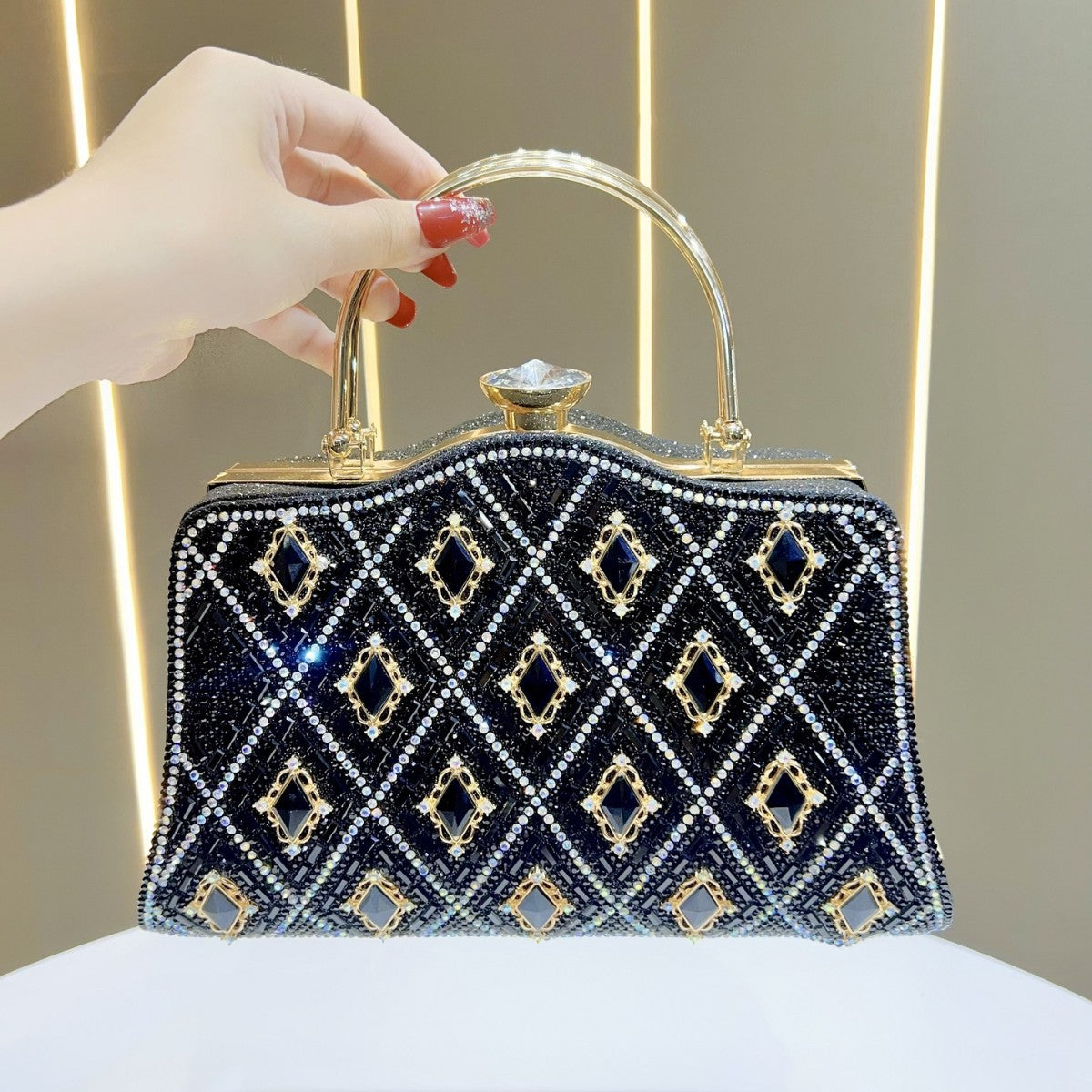 Bejeweled Vintage-inspiriertes Abendhandtasche