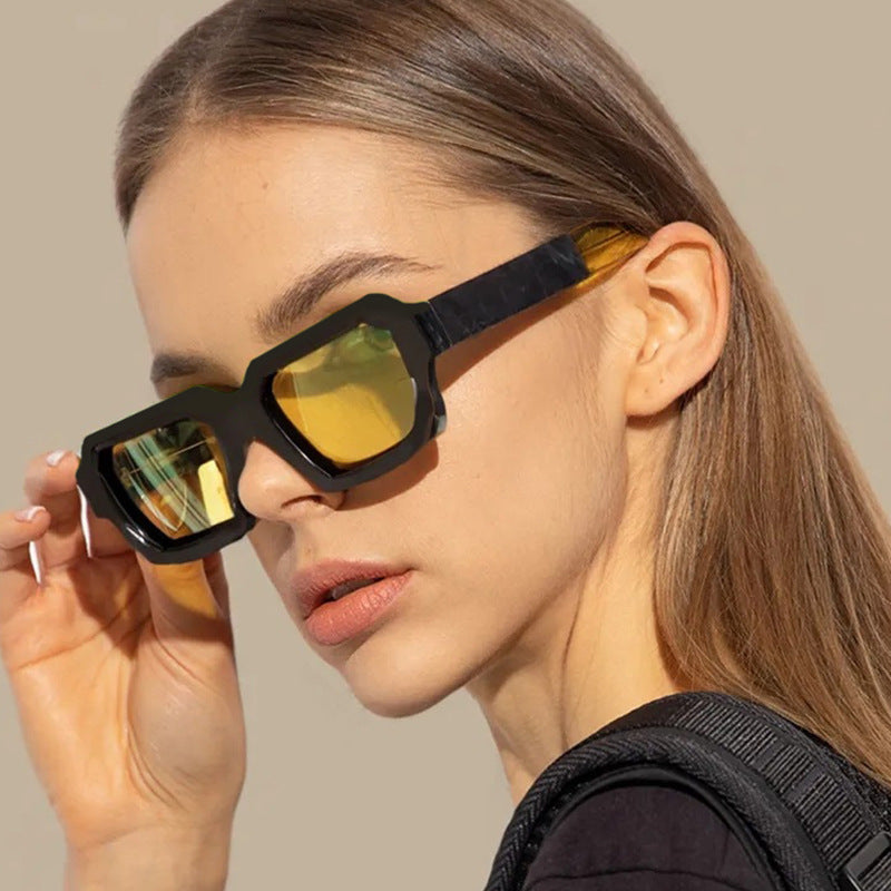 Damen stilvolle quadratische Sonnenbrille mit innovativem Design Brehn