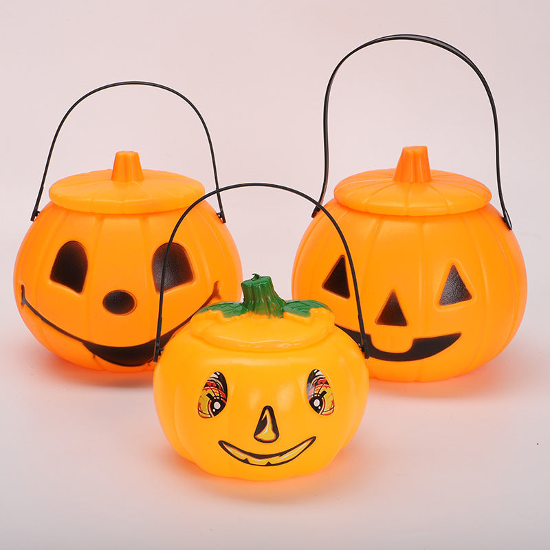Dekorative Halloween Kürbis Laternen Brehn