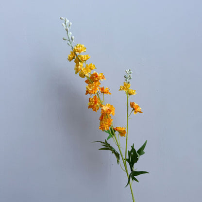 Elegante künstliche Blumenstängel