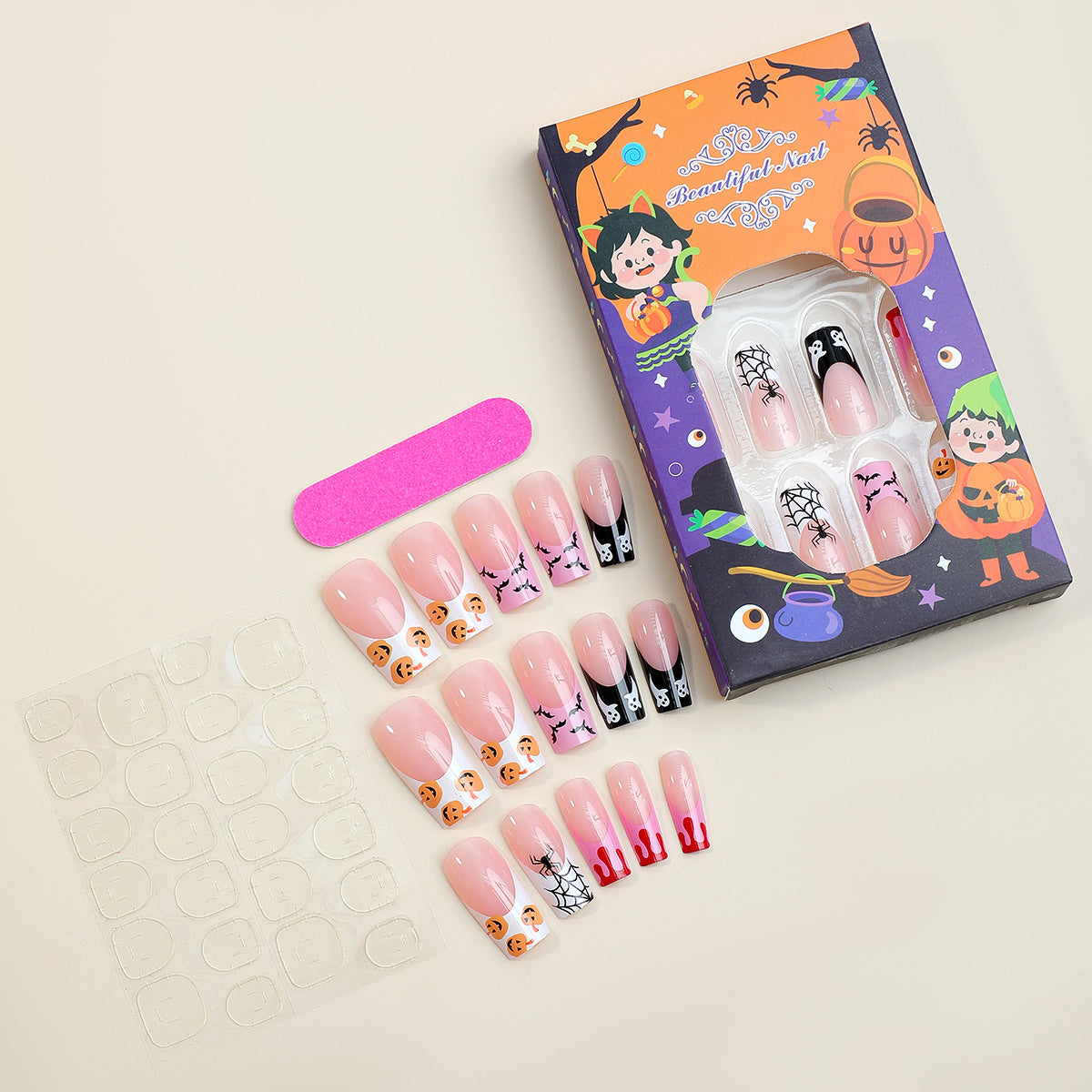 Kreatives Halloween Kunstnagelset mit gruseligen Motiven Brehn