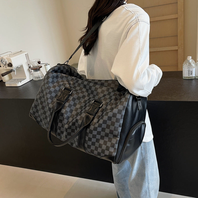 Stylische karierte Reisetasche Brehn