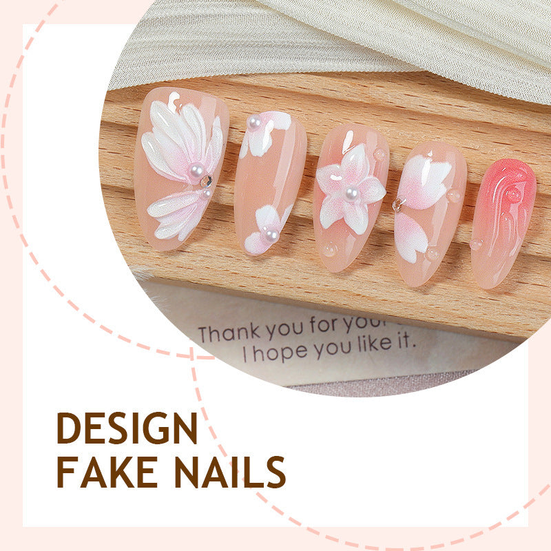 Kunstnagelset mit floralen Motiven und Strassverzierungen Brehn