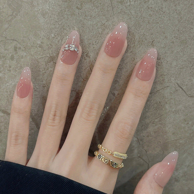 Elegante Ombre Stiletto Drucknägel mit Strassakzenten Brehn