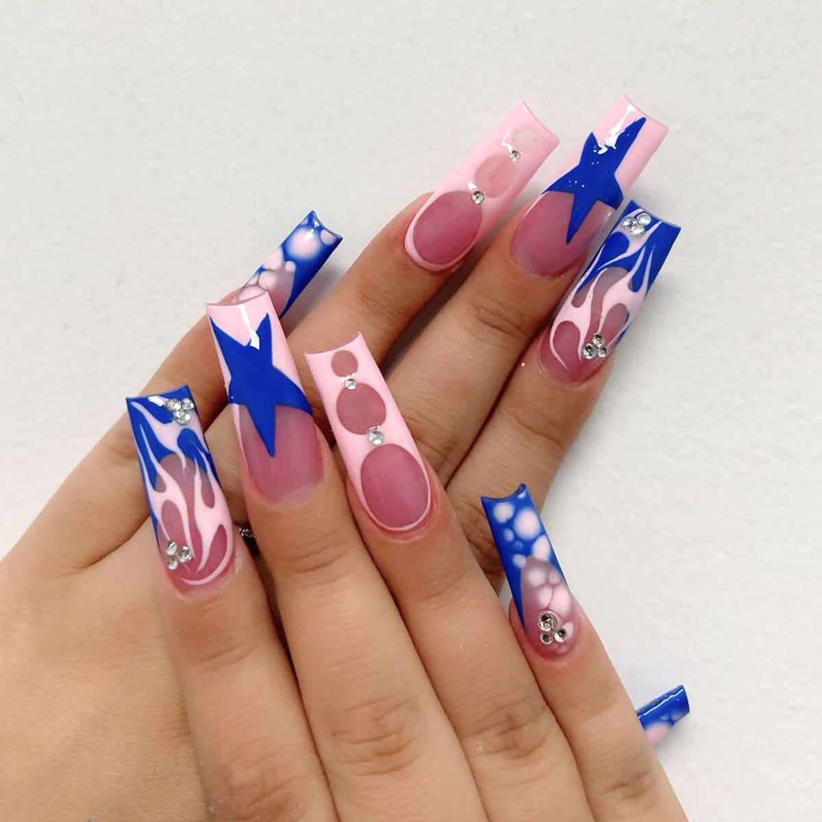 Designer Acryl-Nagelkunst Brehn