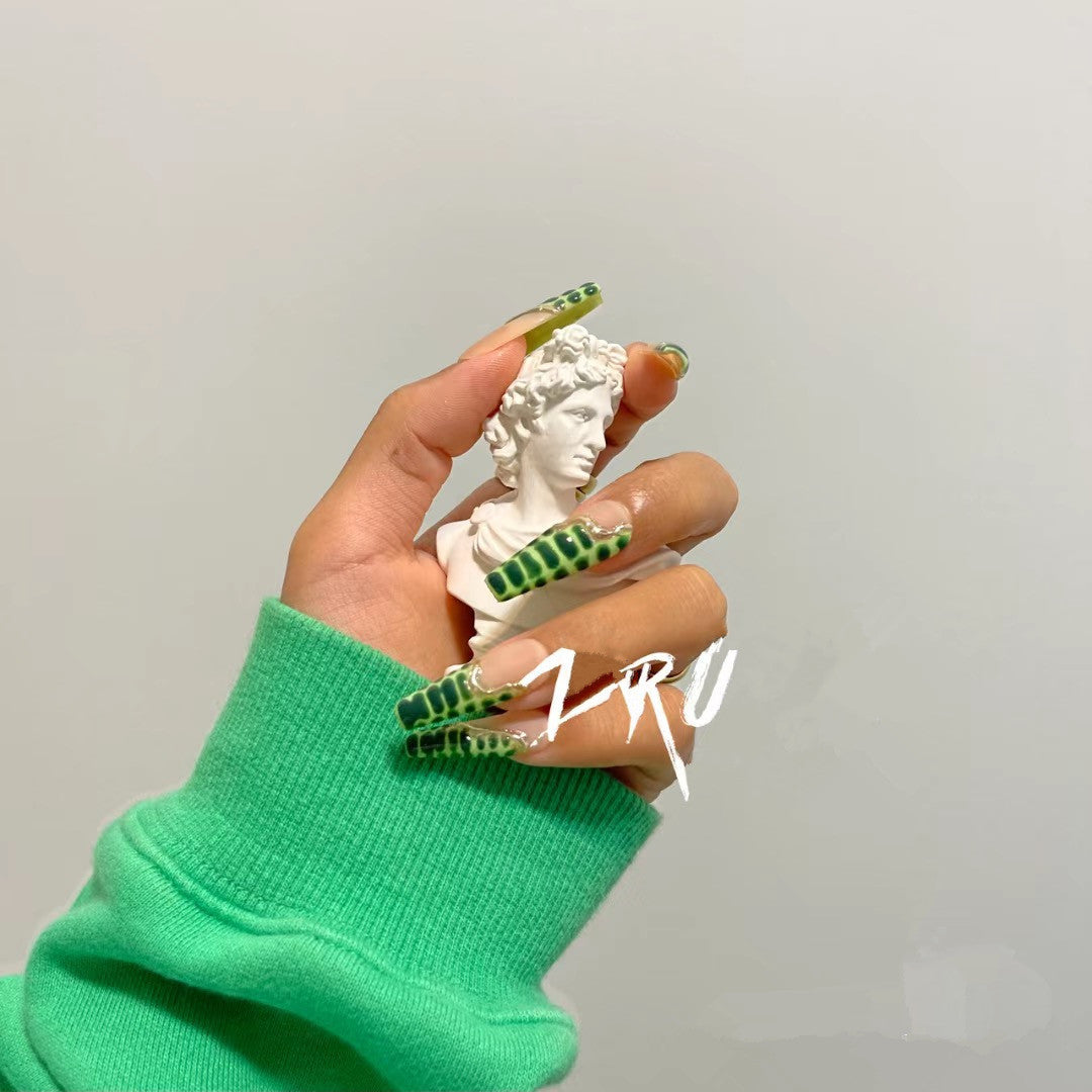 Nail-Art-Kunstset mit modernem Design Brehn