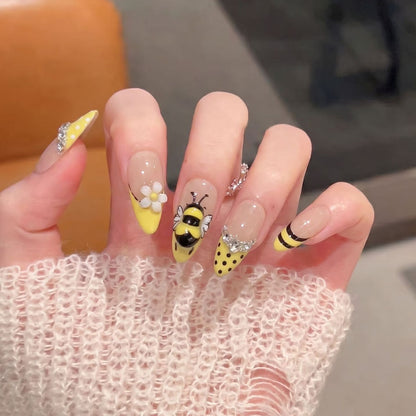 Künstlerisches Bienen-Motiv Press-On Nagelset Brehn