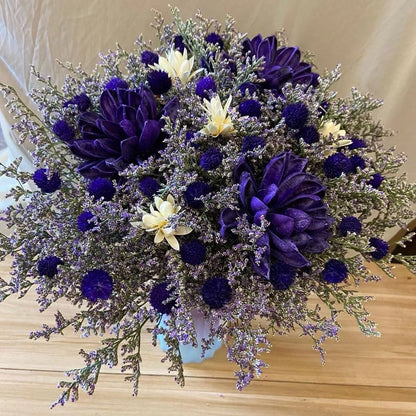 Natürlicher getrockneter Blumenstrauß