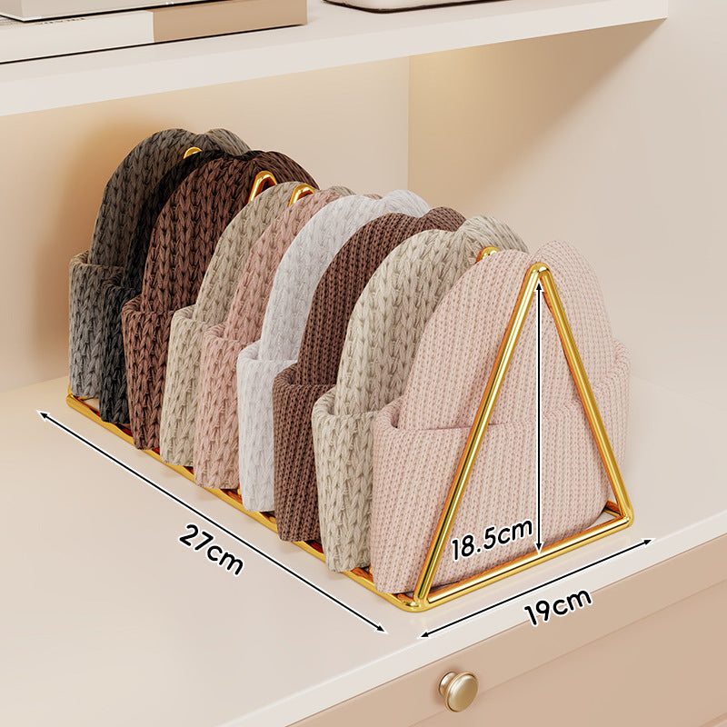 Dreieckiger Gold Metall Multi-Slot Mütze und Strickmützen Organizer Regal