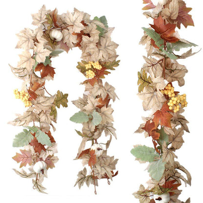Herbstliche dekorative Blattgirlande