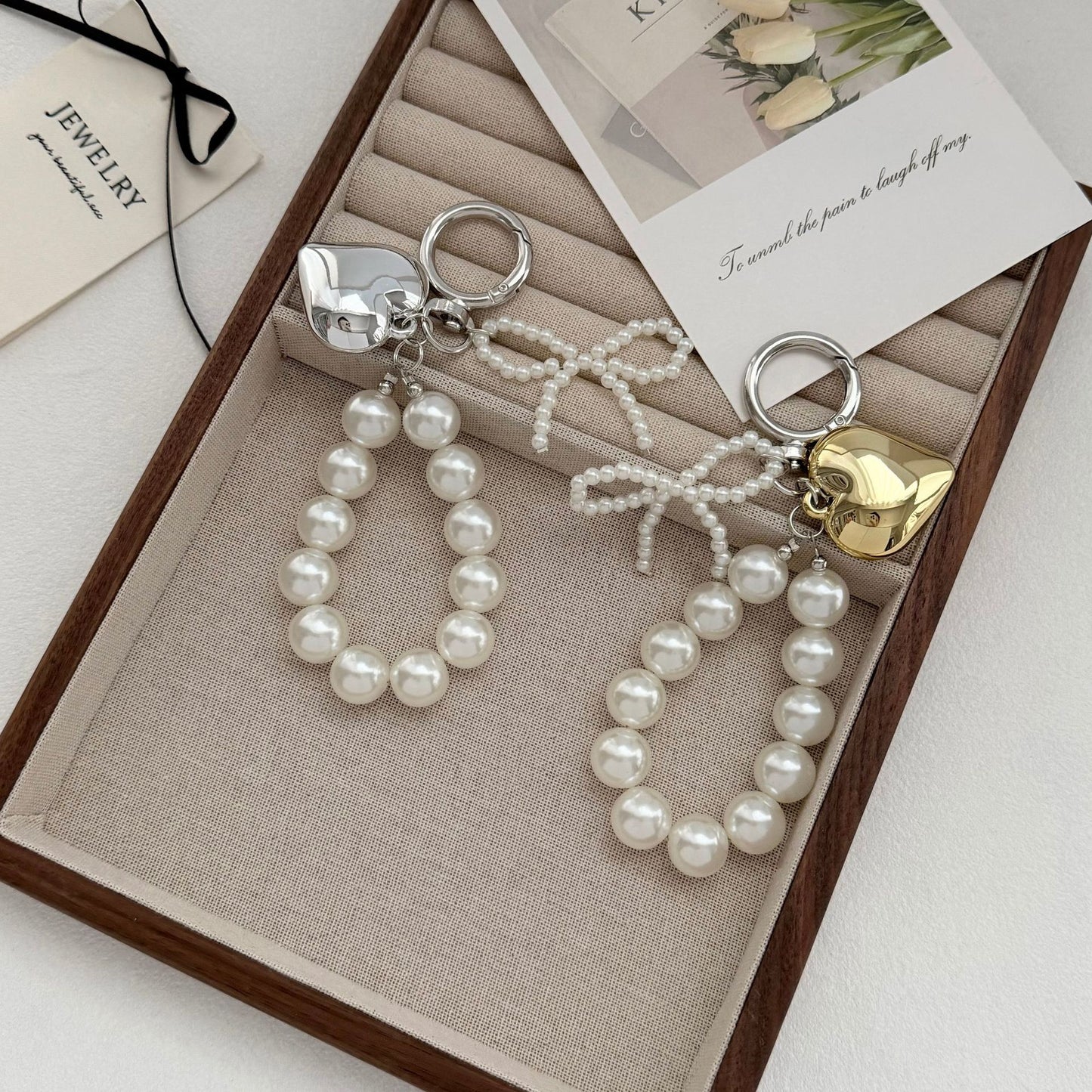 Eleganter Perle Charme Schlüsselanhänger Brehn