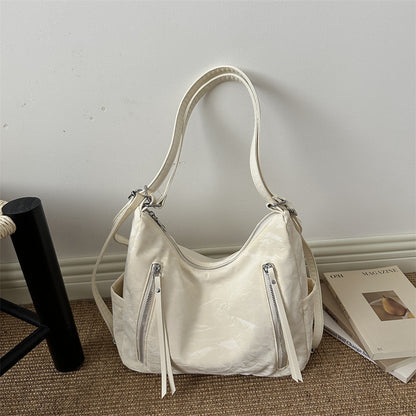 Vielseitige strukturierte Hobo-Tasche