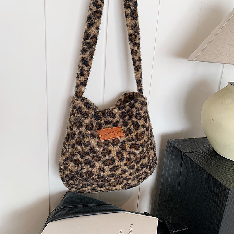 Weiche Leopardenmuster Schultertasche