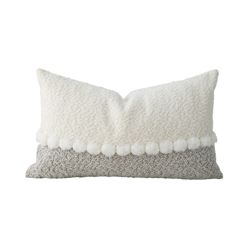 Dekoratives Bouclé-Kissen mit Teddy-Fleece-Struktur und Ziernaht Brehn