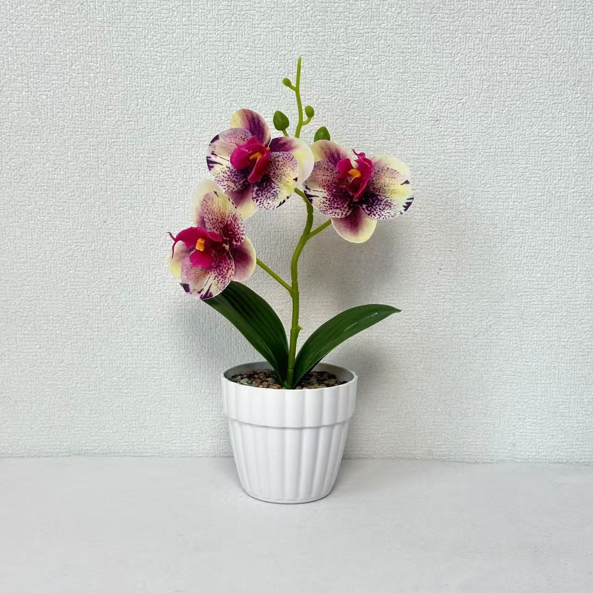Dekorative Künstliche Orchideenarrangement für Dekorative Wohnraum Präsentation