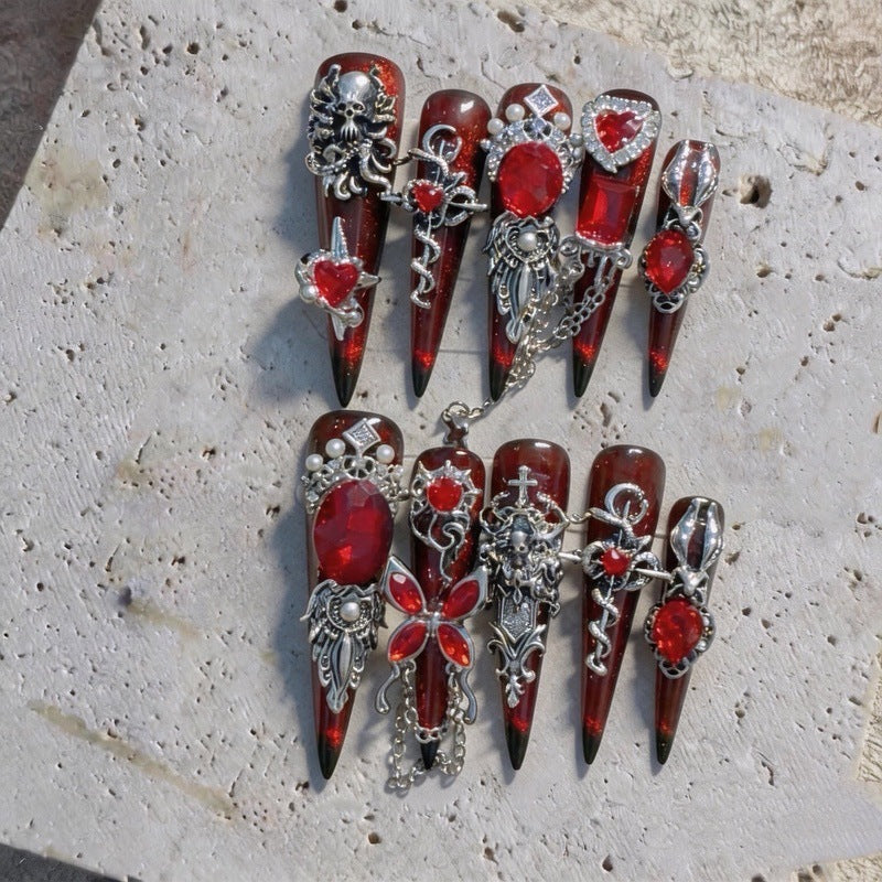 Dekorative Nagelkunst