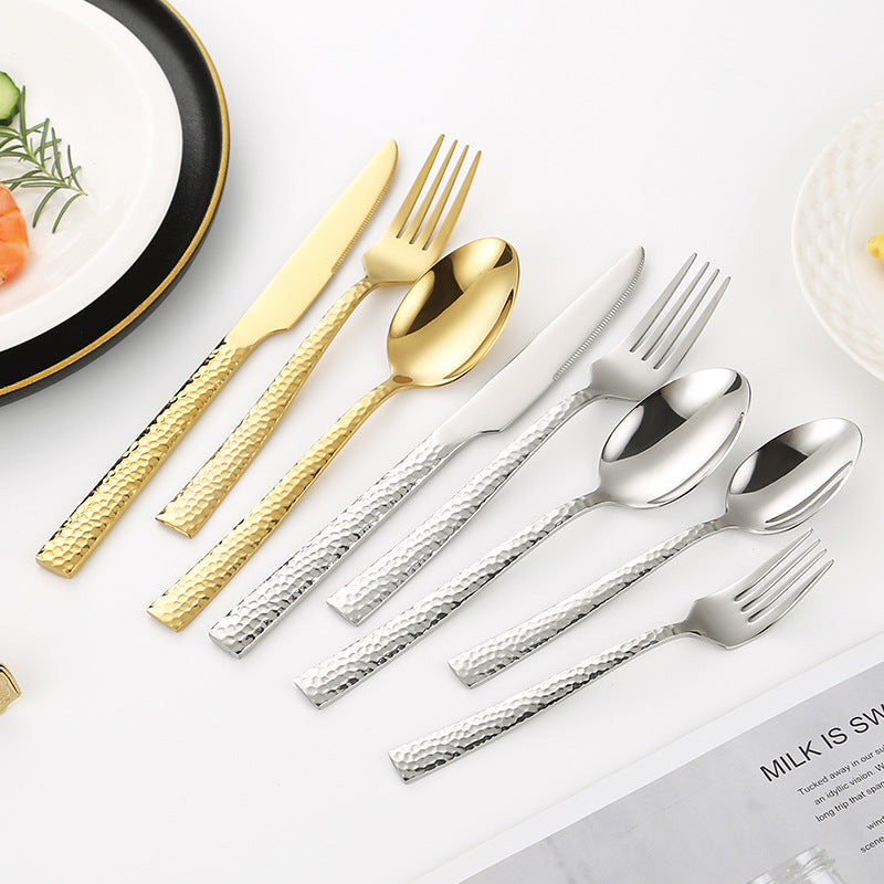 Eleganter Löffel mit Einzigartigem Oberflächendesign Brehn